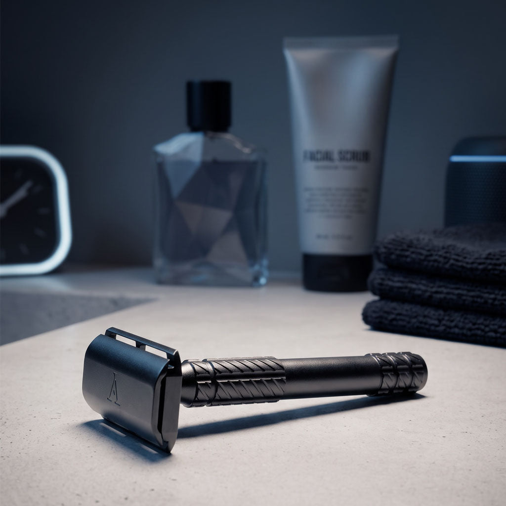 The APEX-AL Razor (Jet Black)